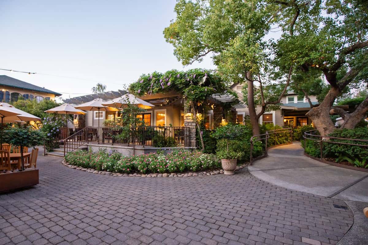 Americana House Lodi