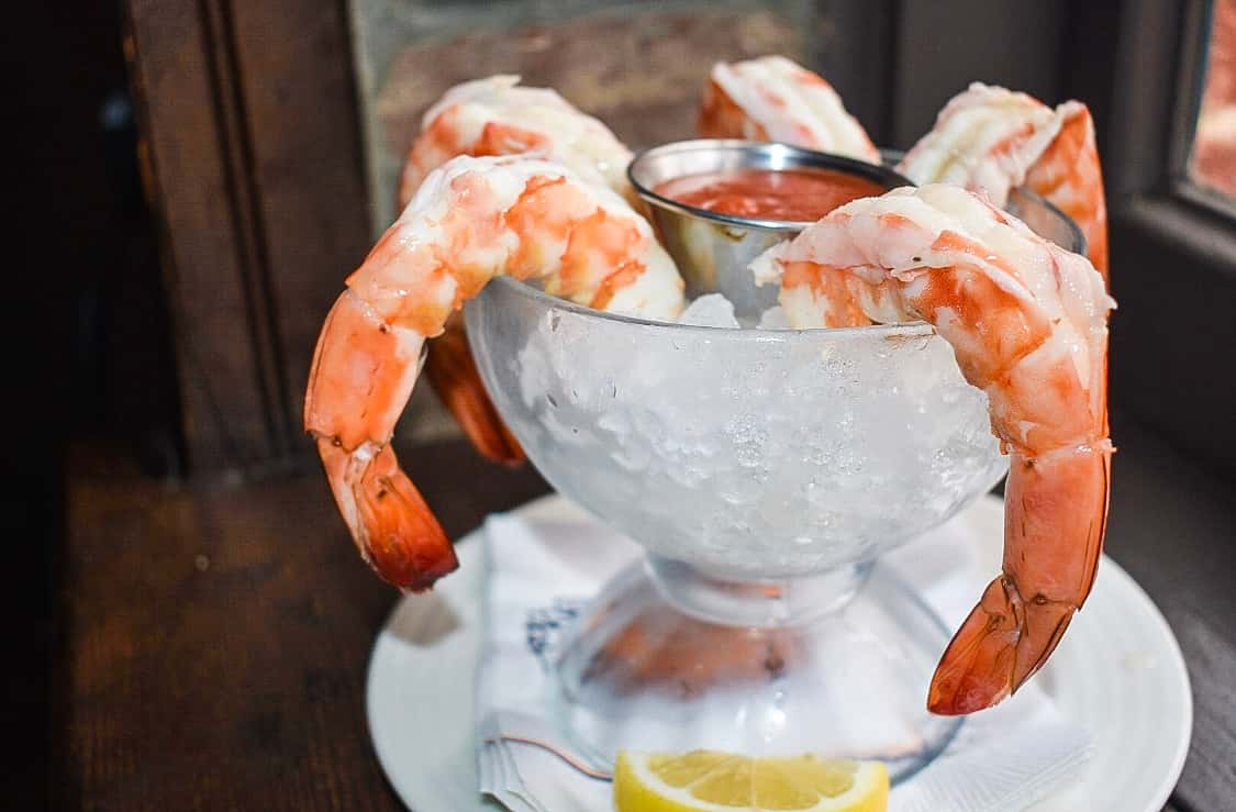 Chilled Jumbo Shrimp Cocktail @ Red Lobster- 120 cals, 9g carbs