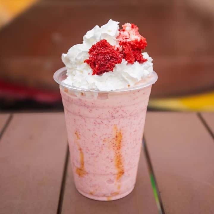 Red Velvet Cheesecake Shake