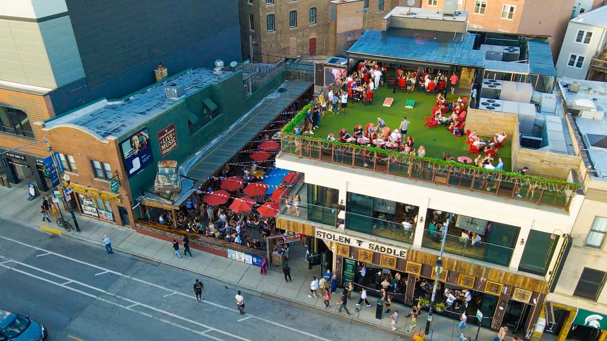Rooftop photo 8
