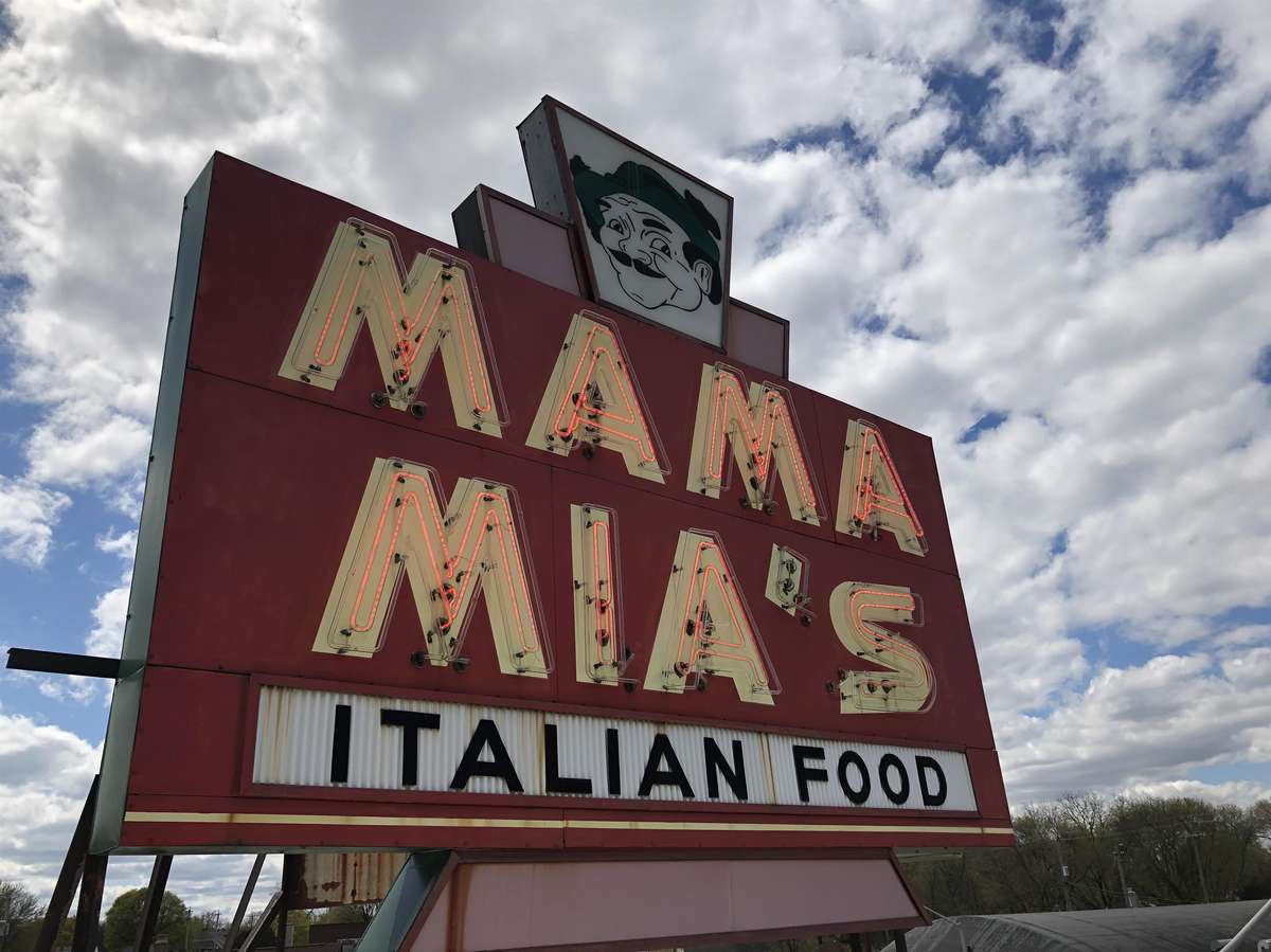 Mama Mia's Italian Cuisine