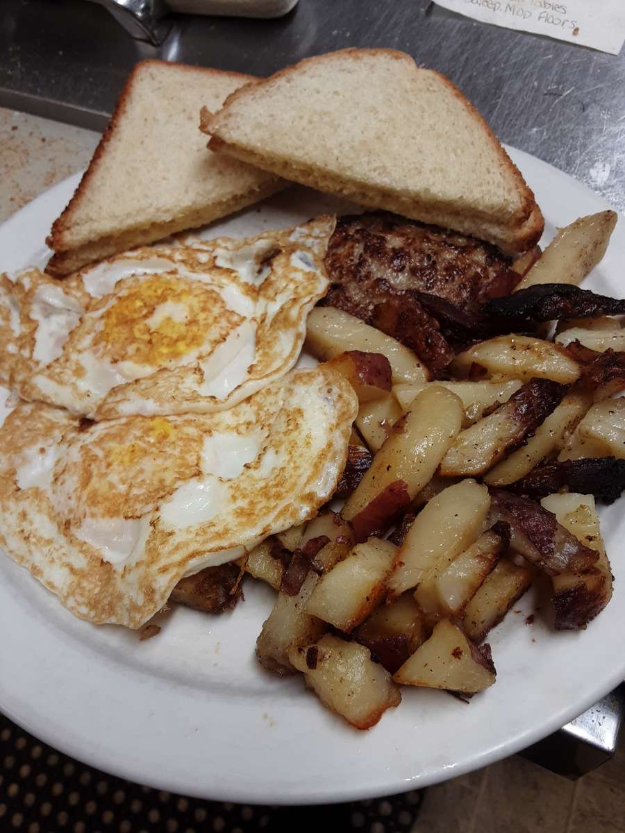 Breakfast on the BlackStone Griddle - The Hungry Man Special 