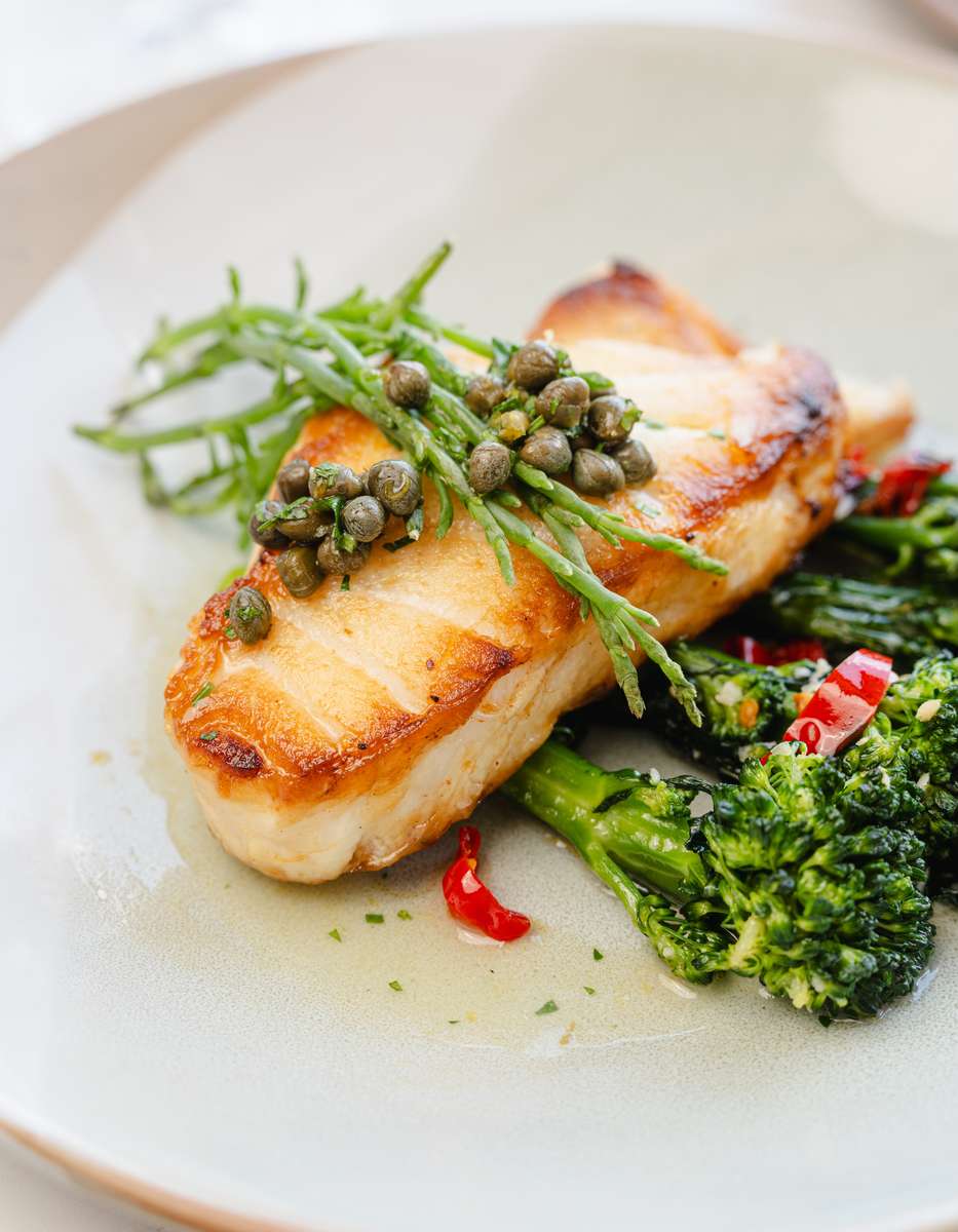 Seabass with broccolini