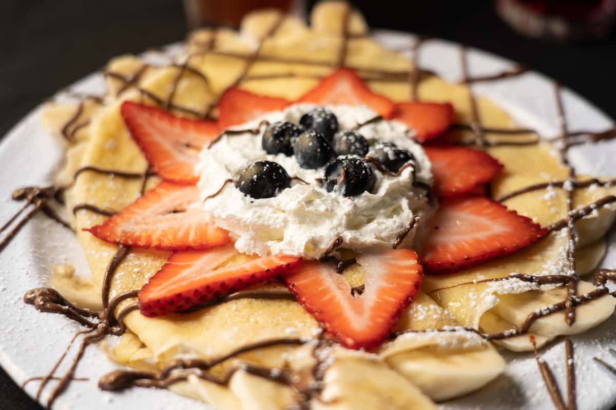 Banana Nutella crepes