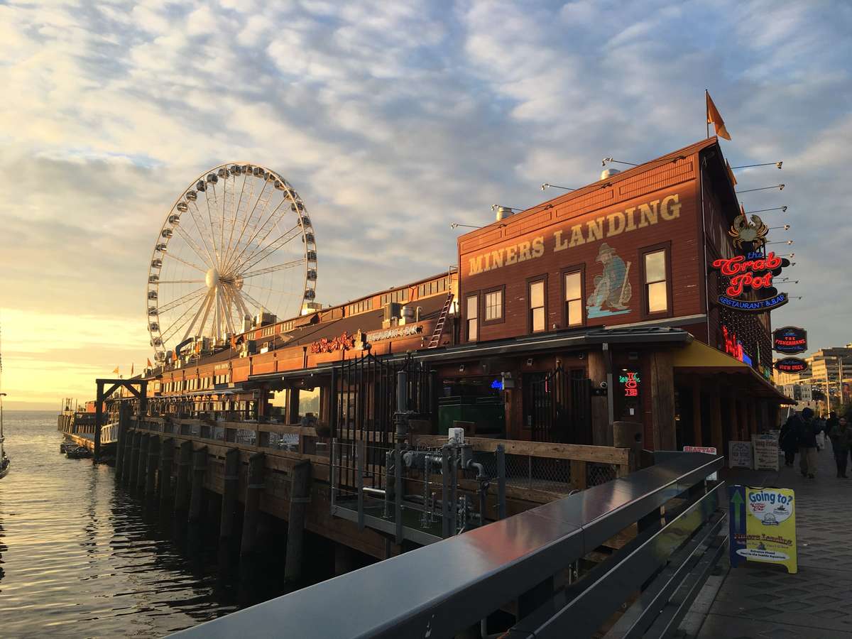 Report/ Inquire Lost Item The Crab Pot Seattle