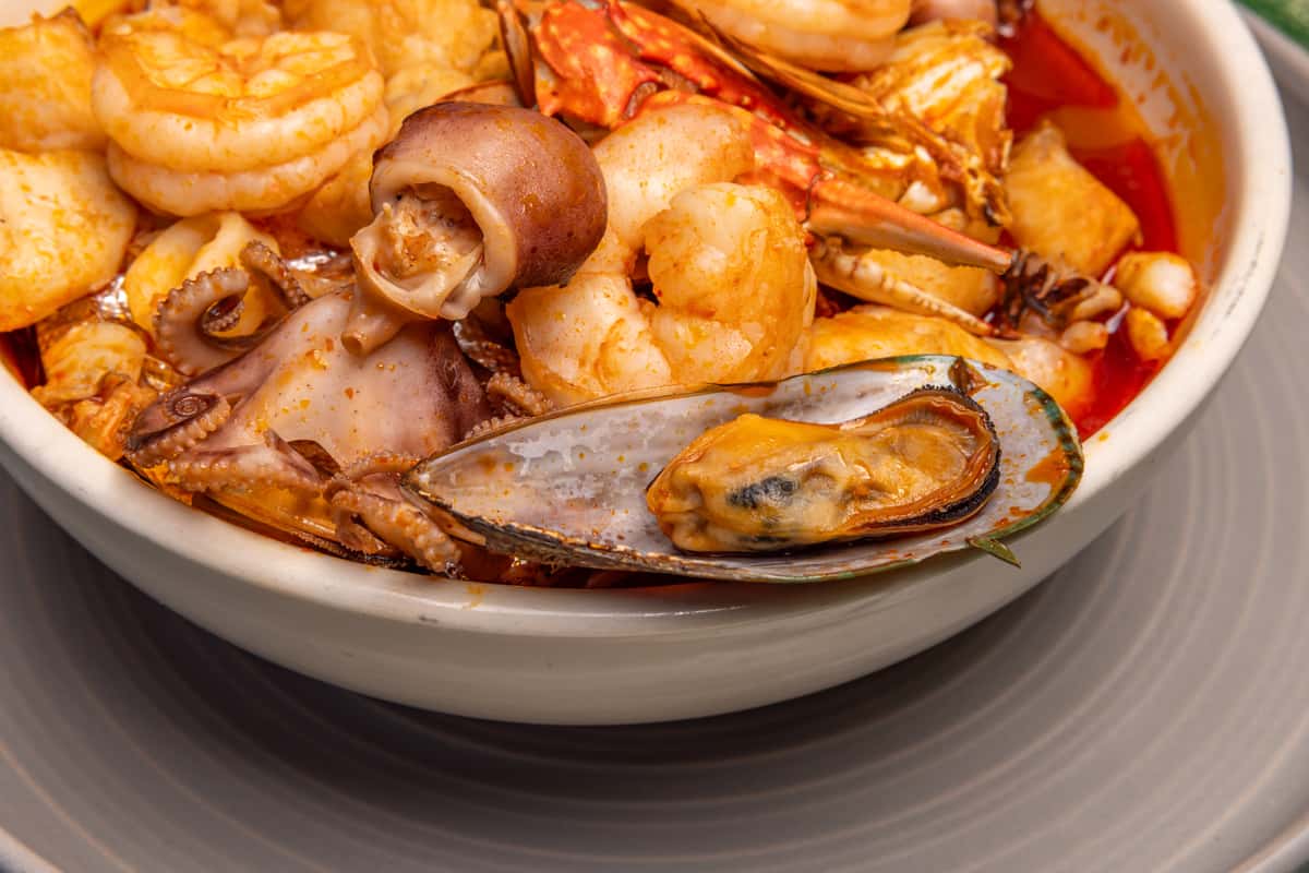 Caldo De Siete Mares