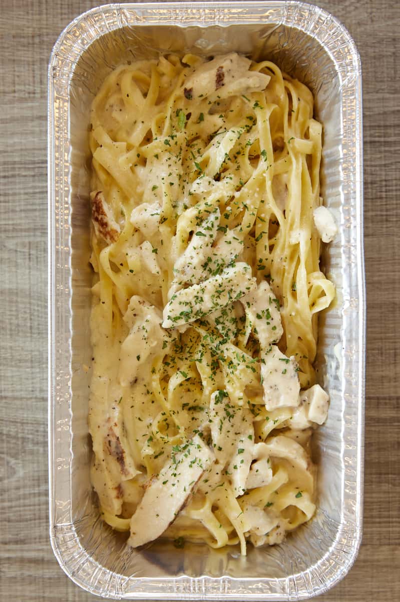 chicken alfredo bundle tray