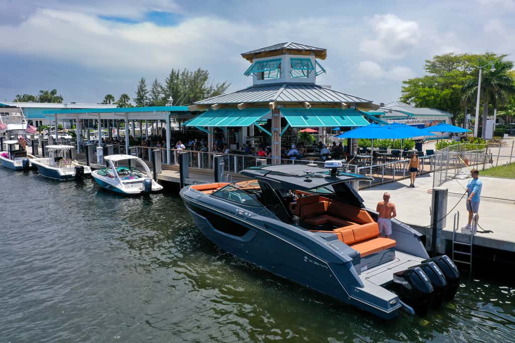 Dock and Dine