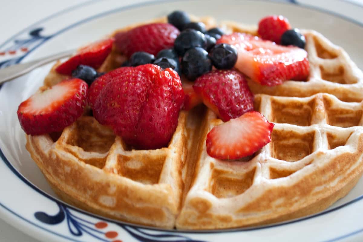 waffles with berries