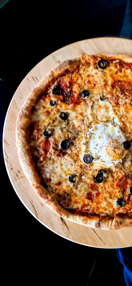 Pizza with olives