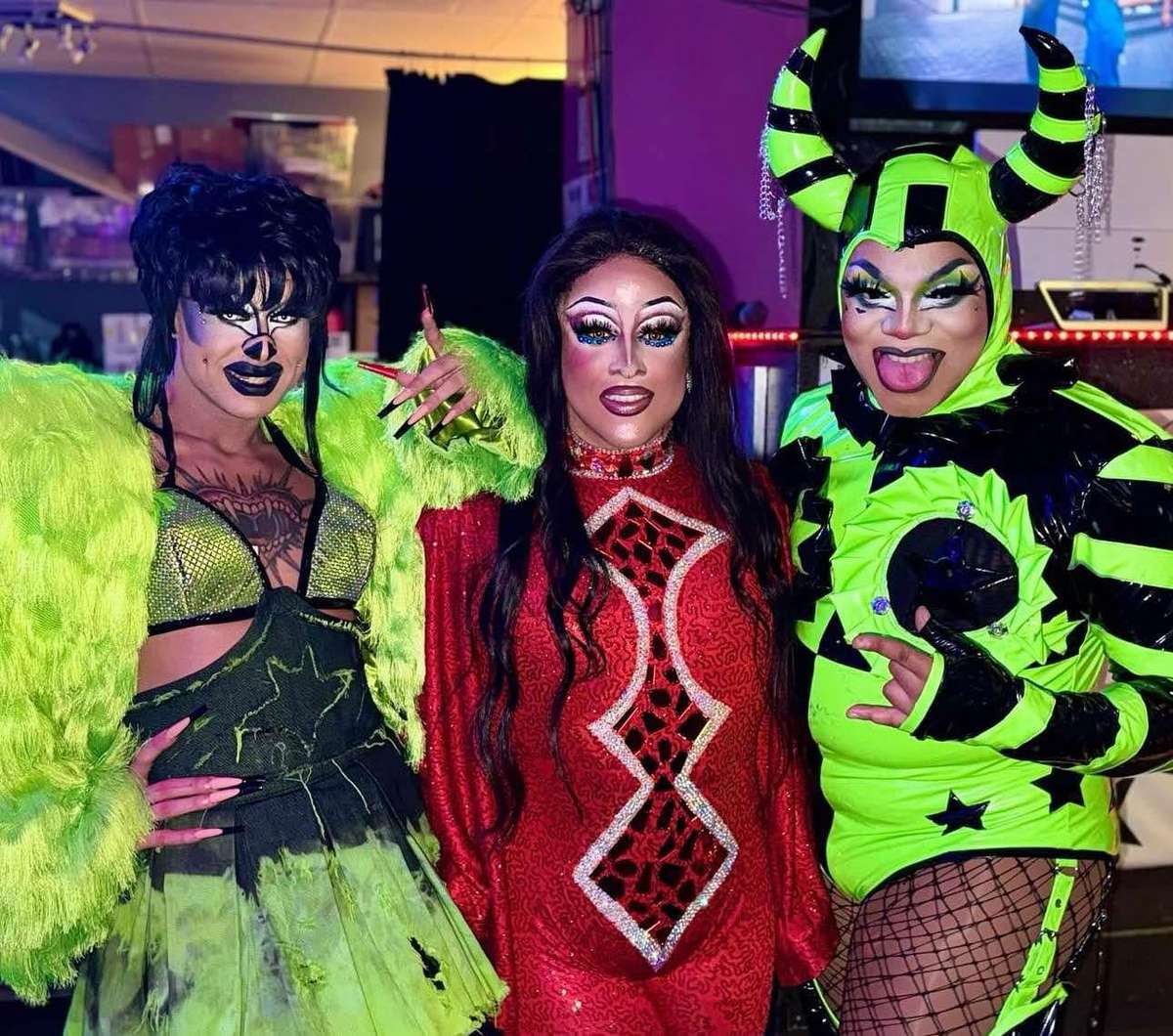 KC - Drag Monsters