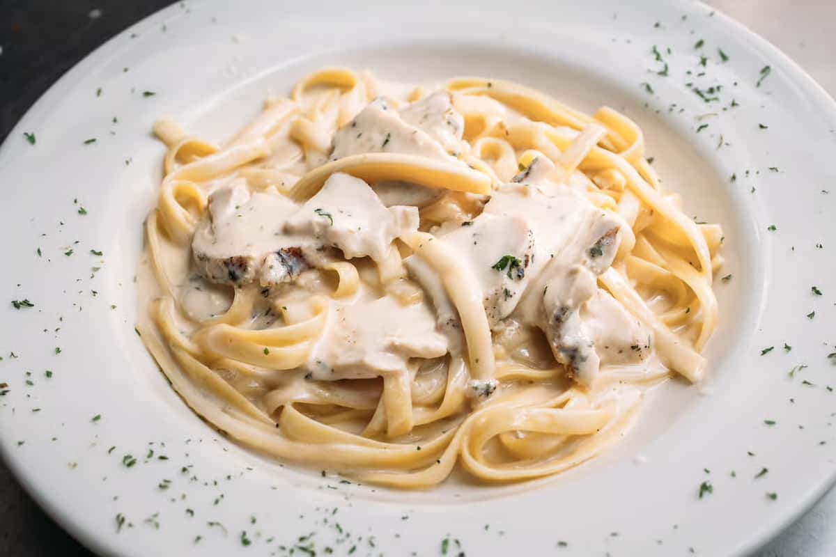 Fettuccine Alfredo With Chicken
