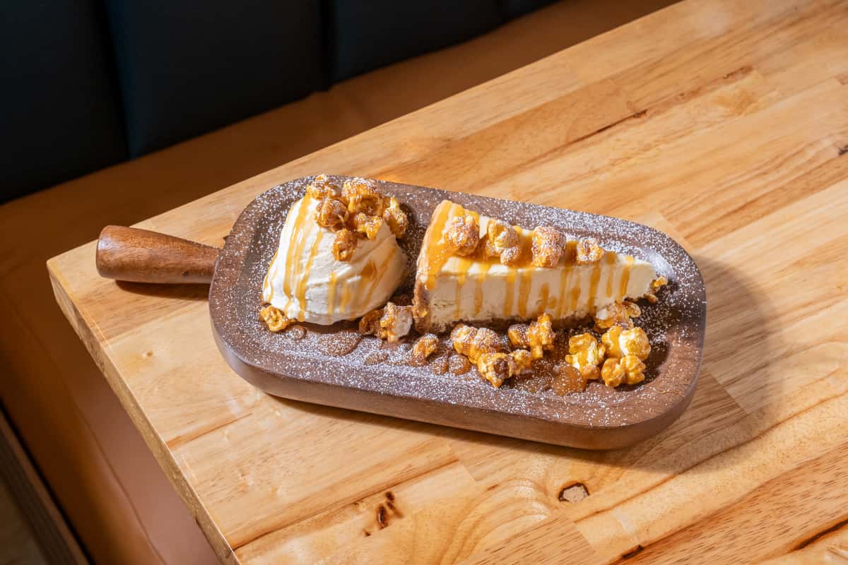 Lockheart Caramel Popcorn Cheesecake