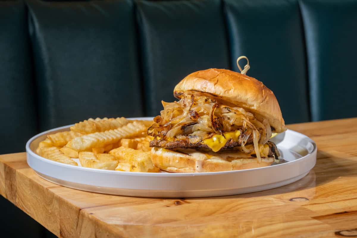 Chi-Town Smash Burger