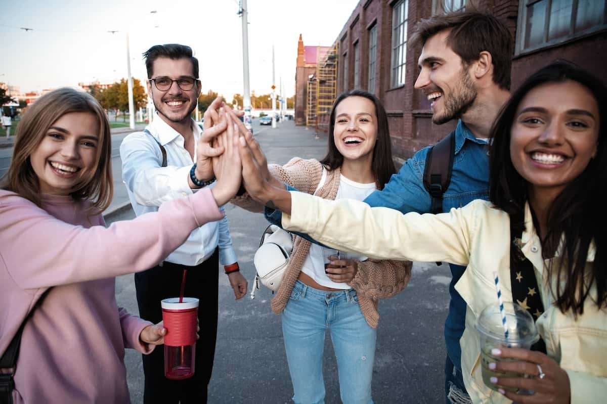 people making friends after college