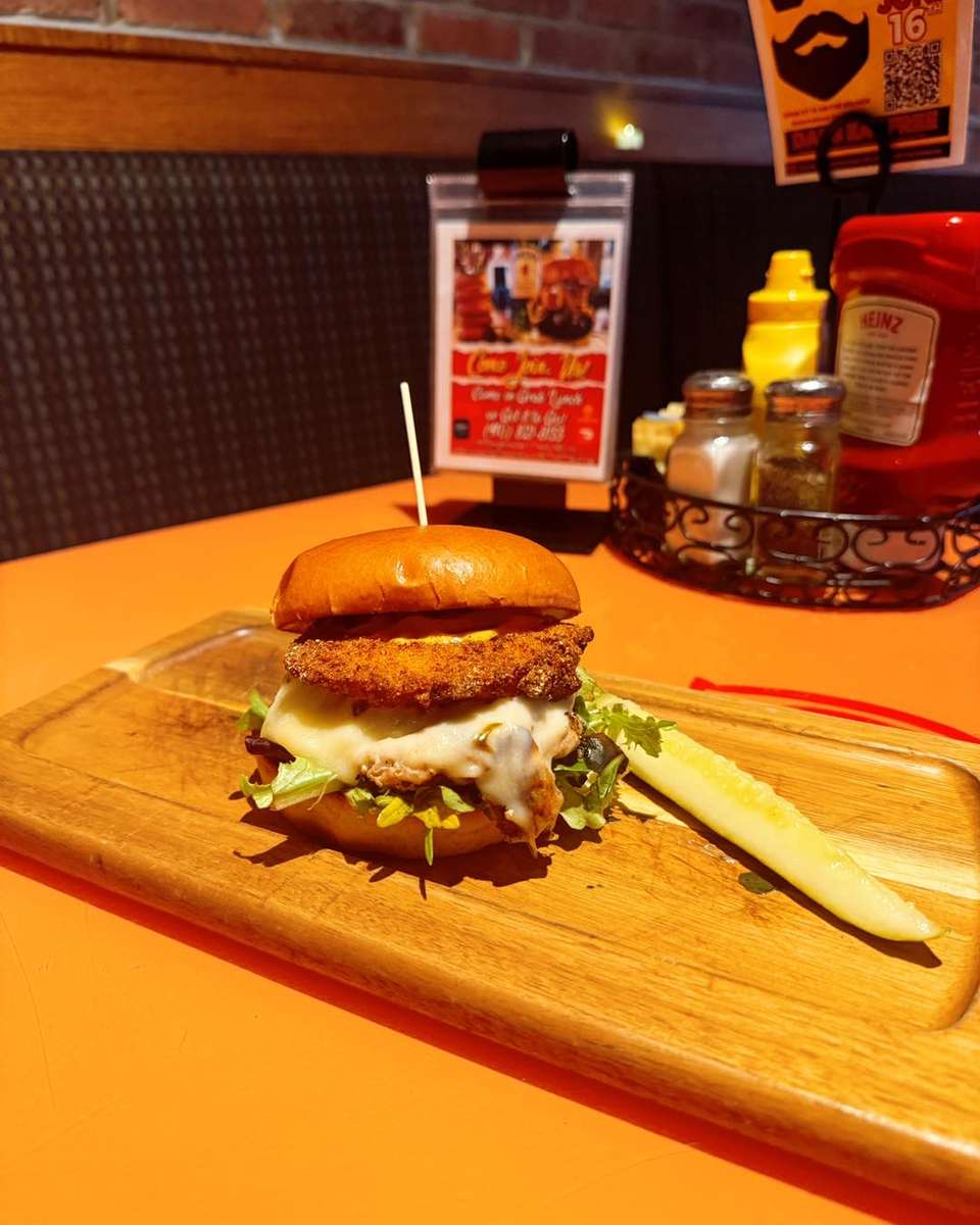 Fried Green Tomato Turkey Burger