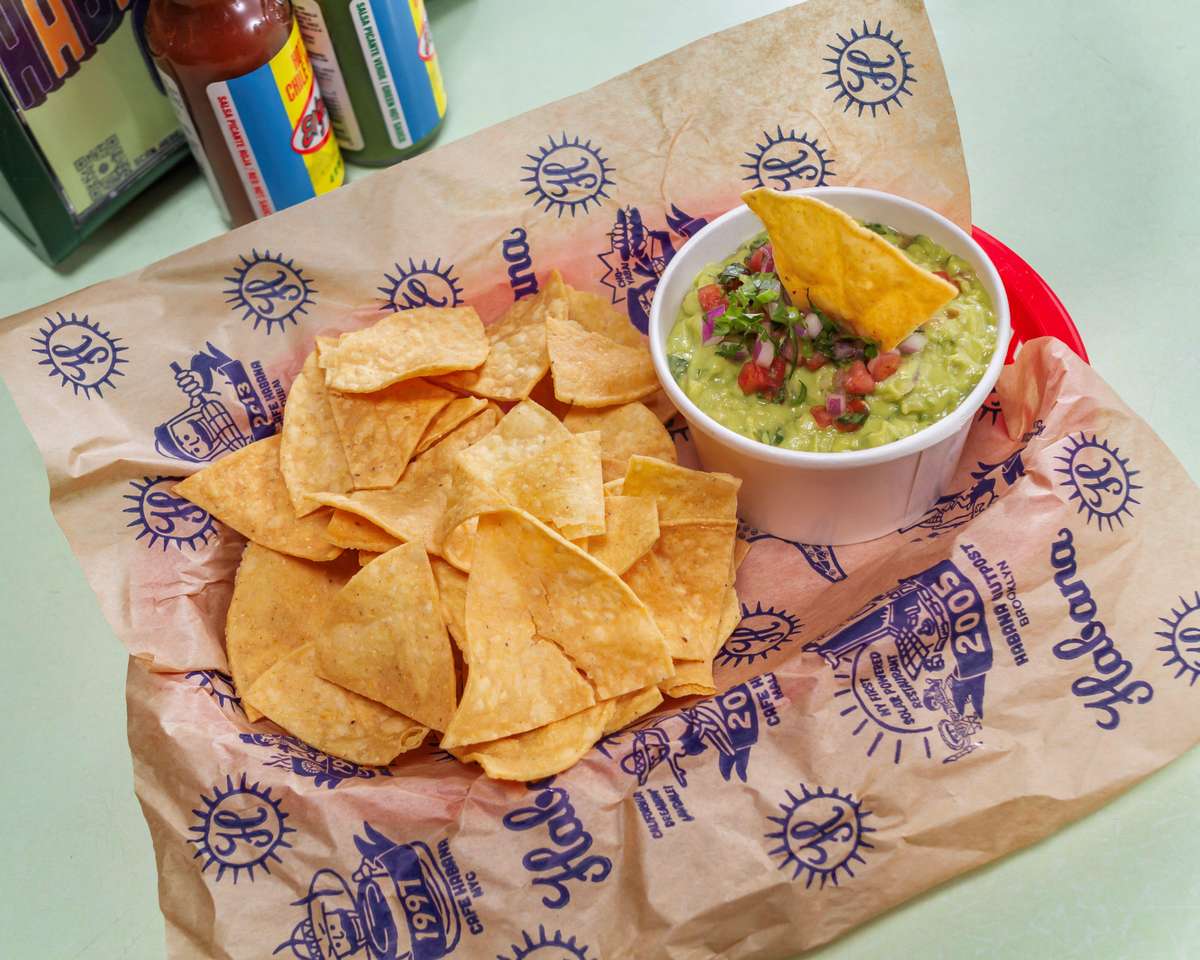 Chips with Guac sauce