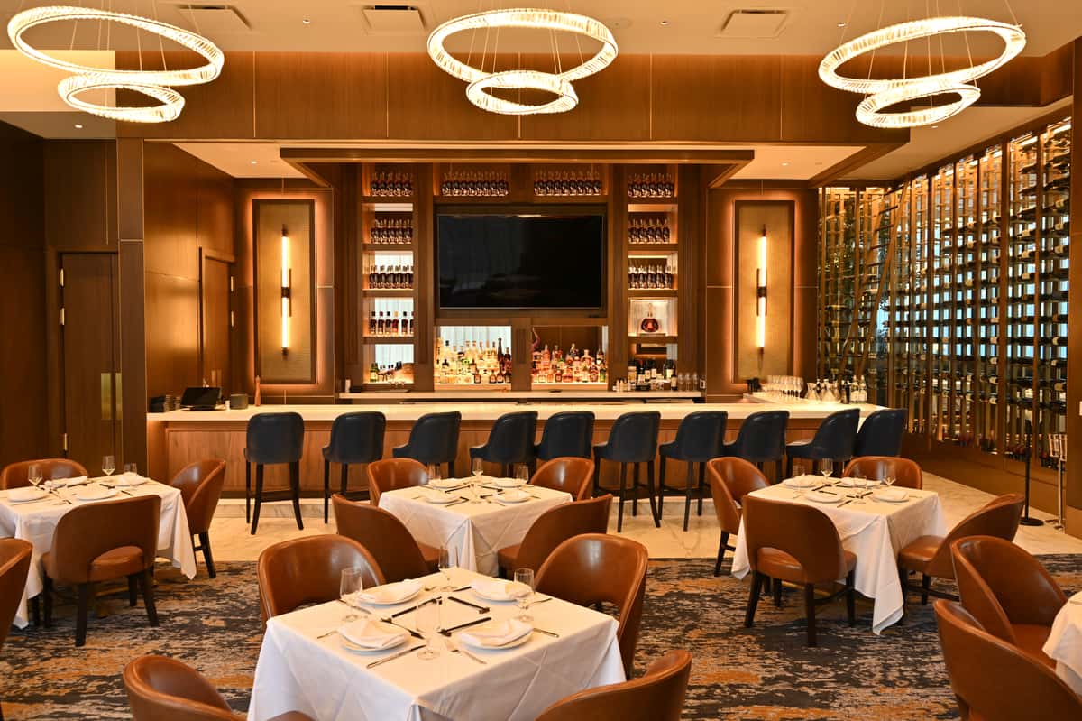 Estate Bar
