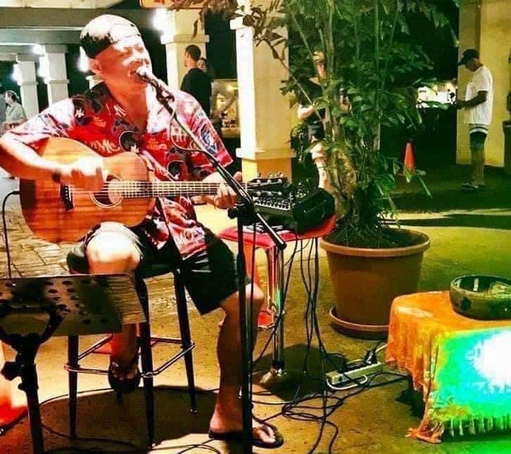 Live Music and dinner