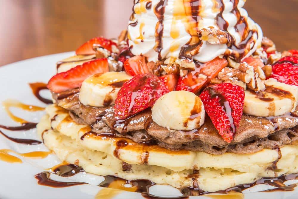 strawberry chocolate pancakes
