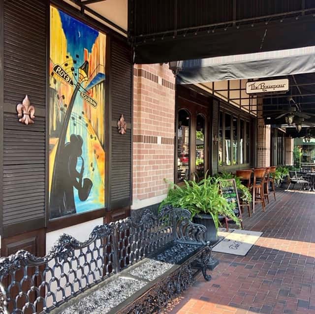 sugarland exterior