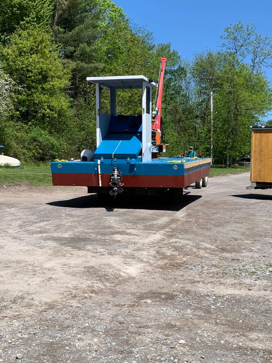 Barge