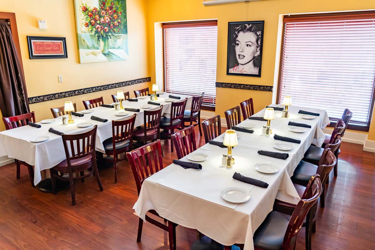 Chardonnay Room located upstairs in Ristorante Allegria