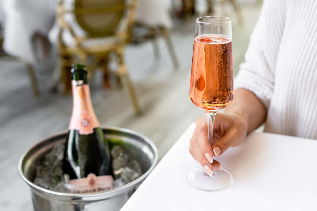 sparkling rose