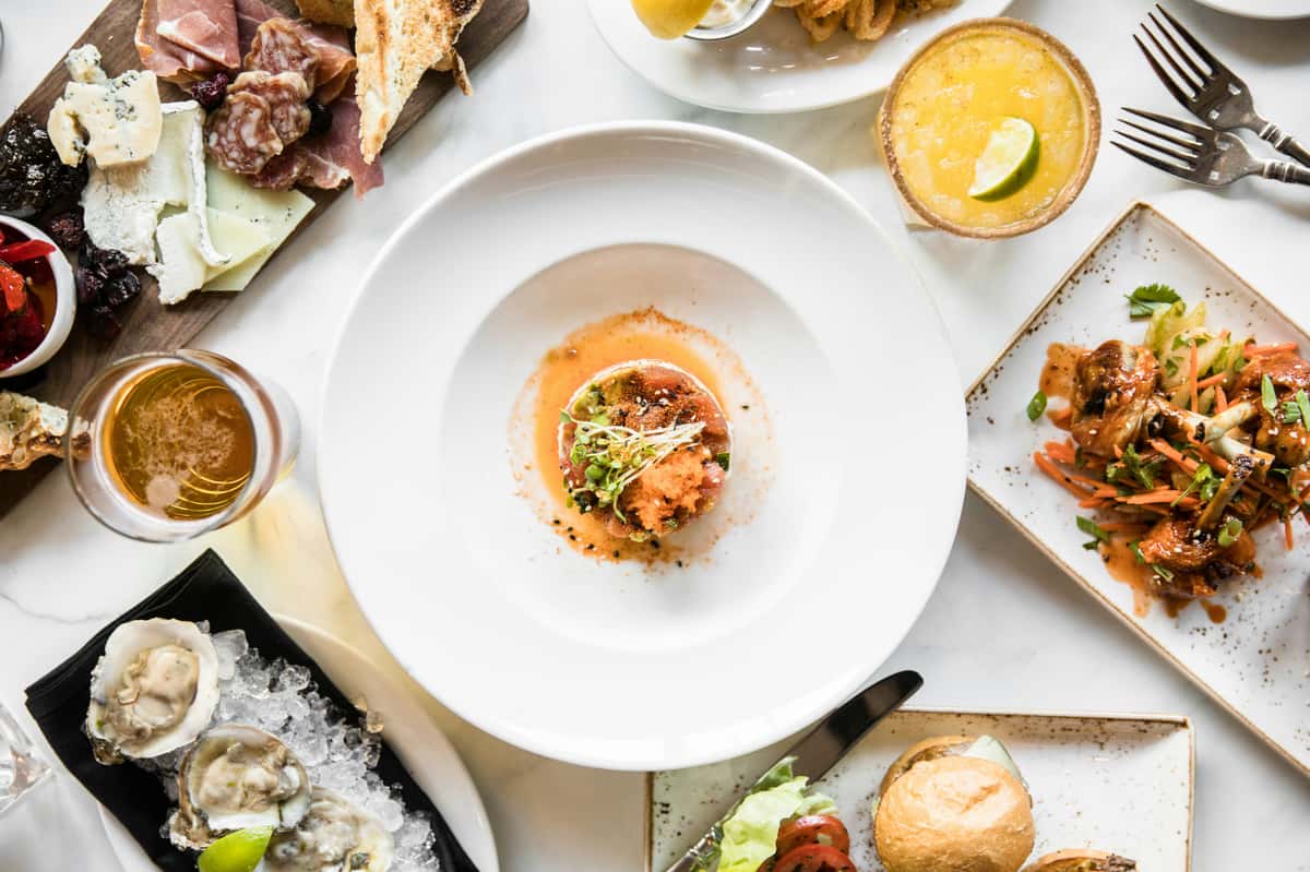 Mixed plates