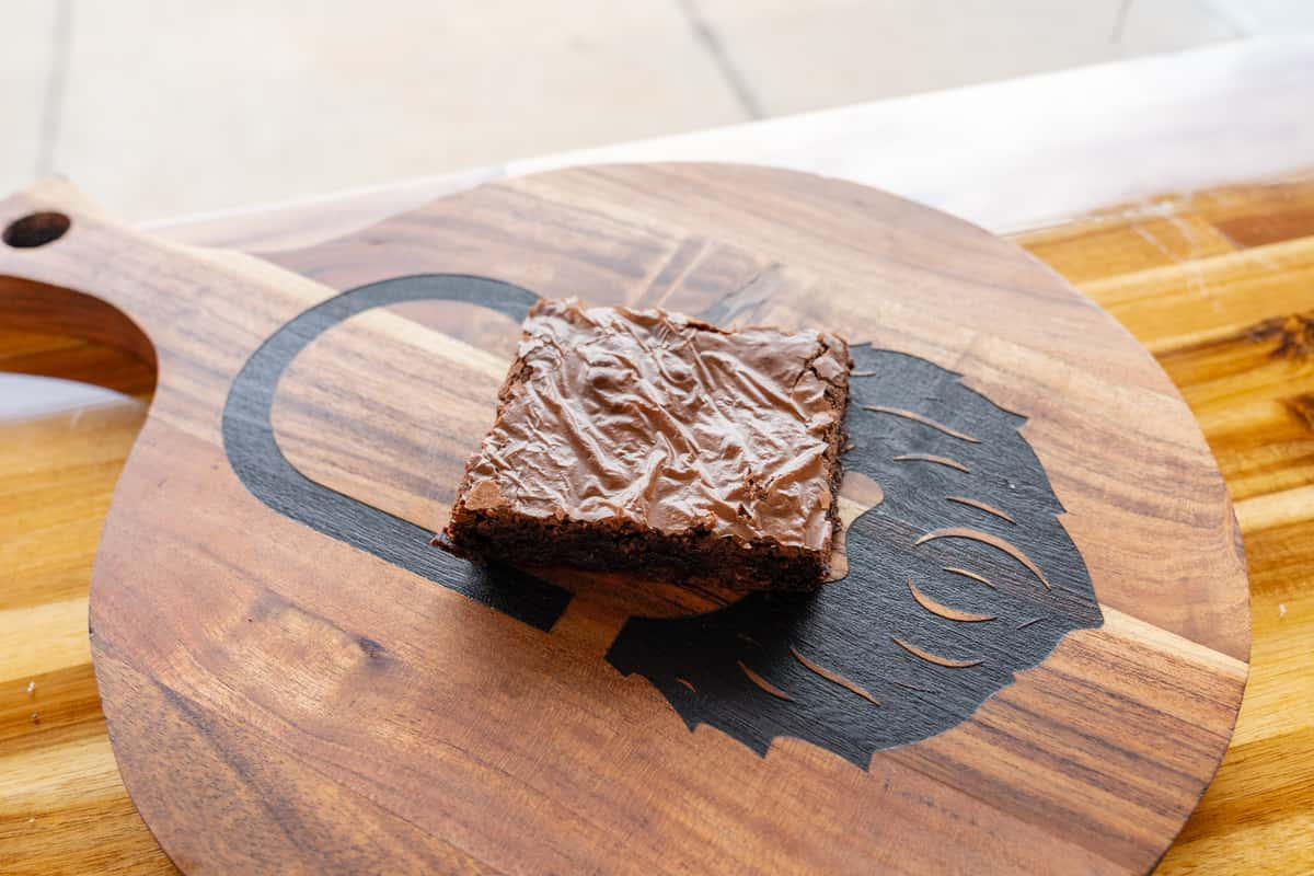 Ghirardelli Triple Chocolate Edge brownies - Kirbie's Cravings