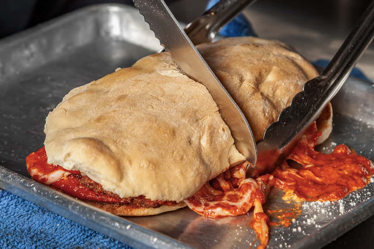 cutting sandwhich