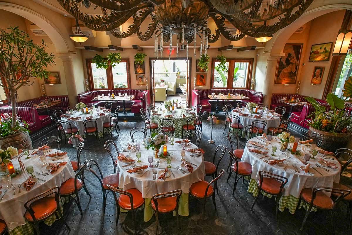 full dinning room