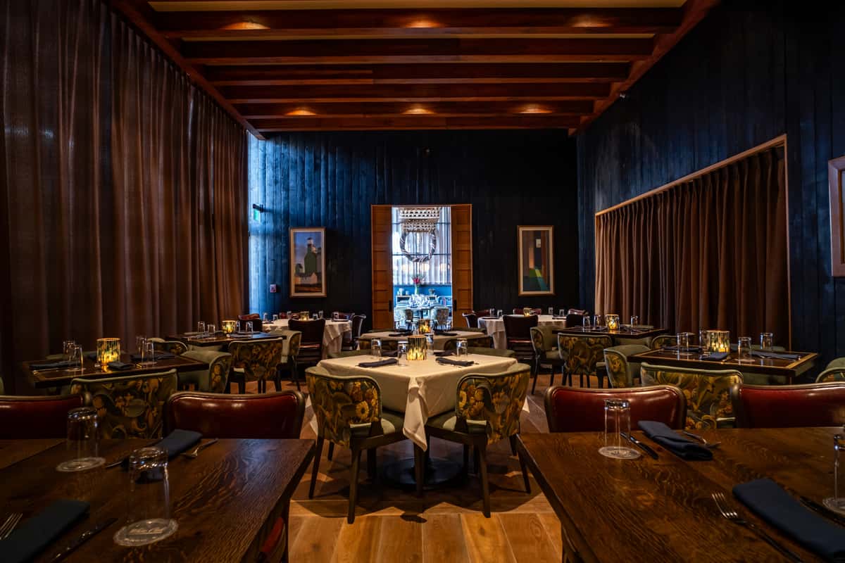 Interior - fine dining atlanta