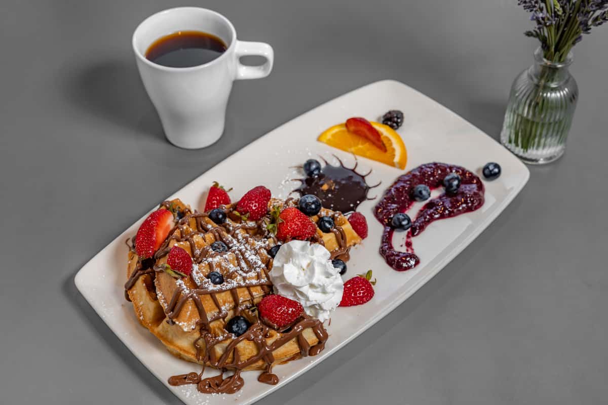 NutellaAndBerriesWaffle