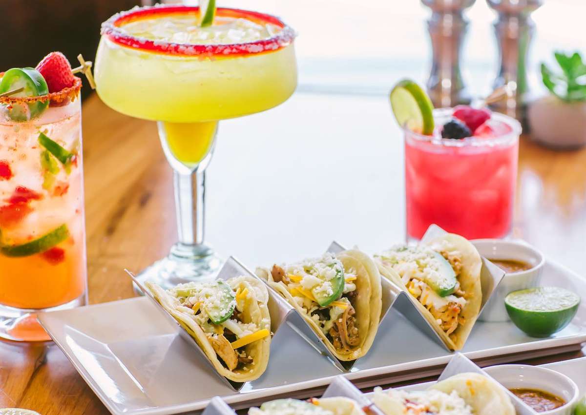 tacos and drinks