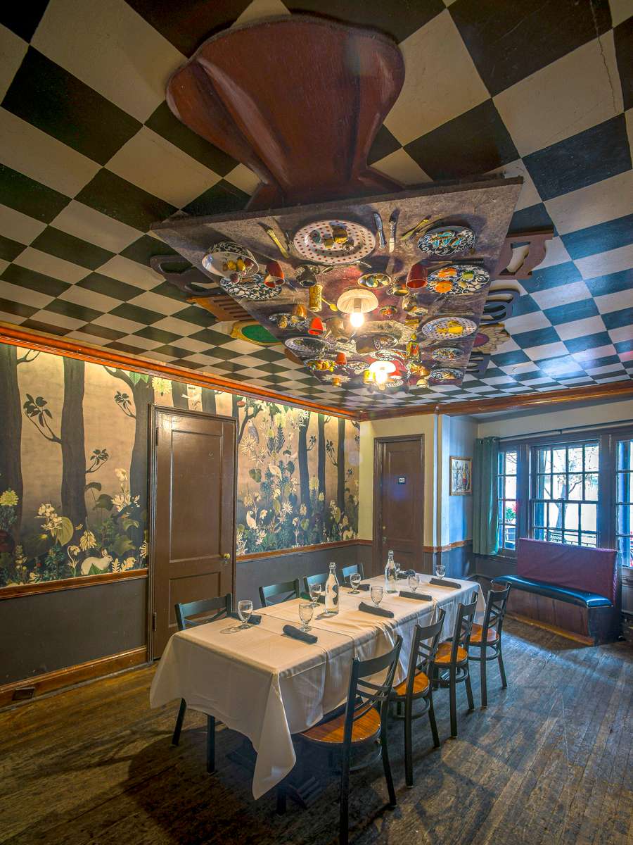 Private dining room Upside Down Room