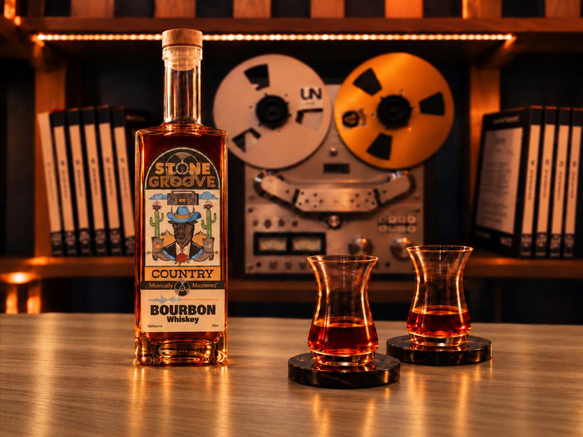 Country Bourbon and Reel-to-Reel analog hi-fi audio