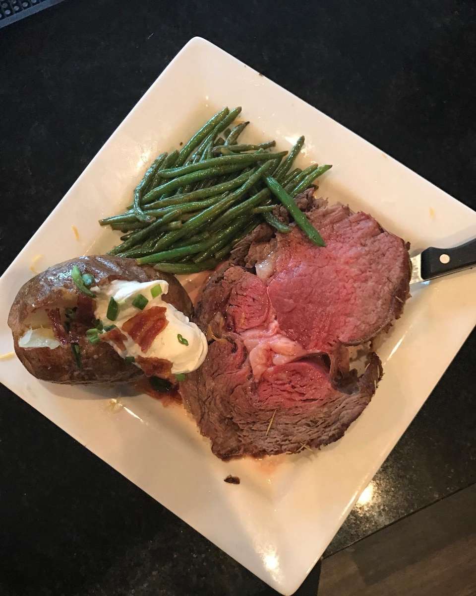 meat on a square plate