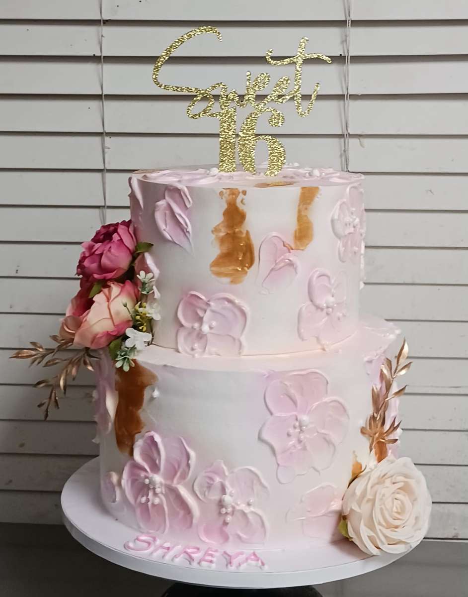 custom cake