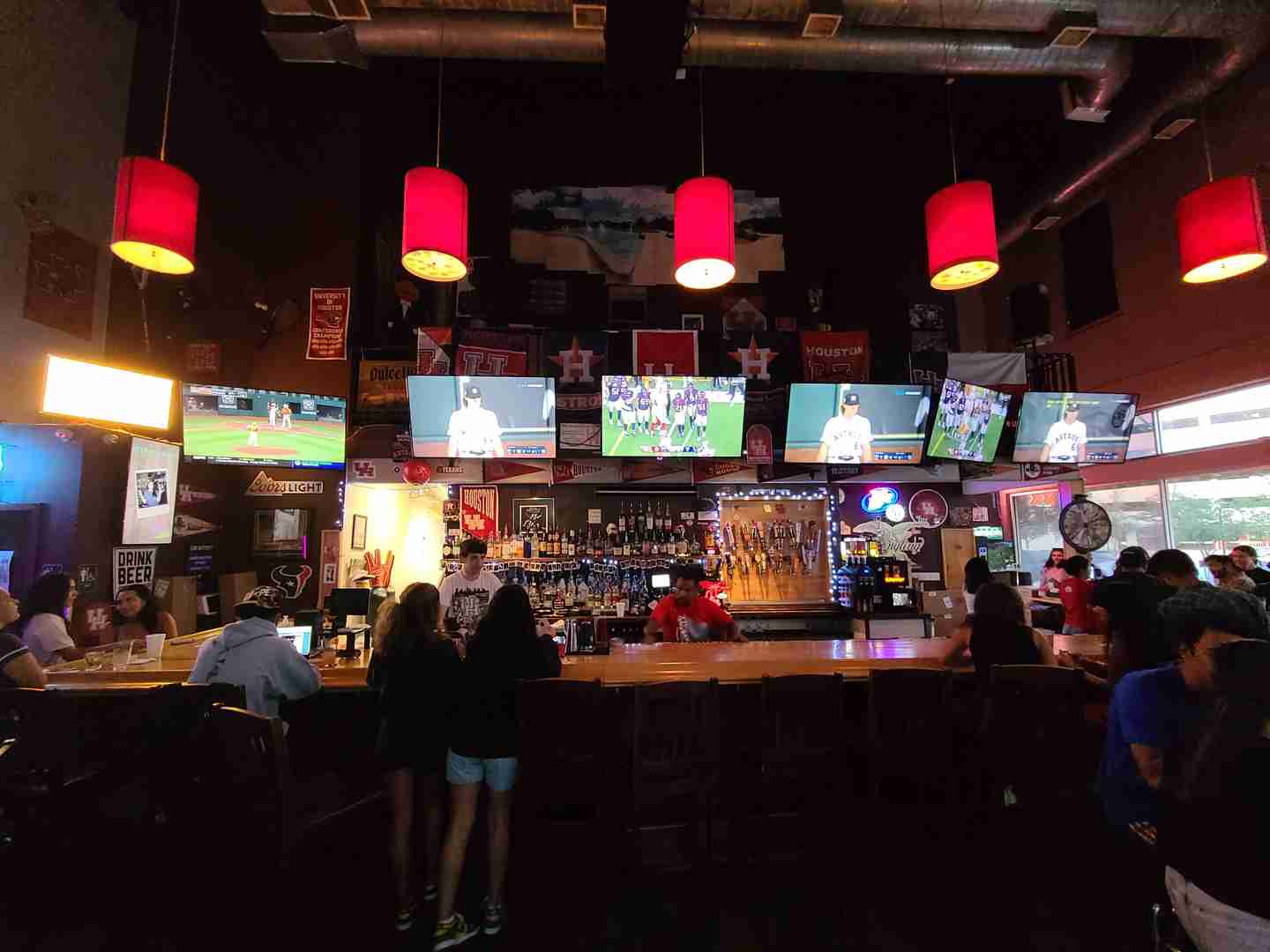 Bar photo 1