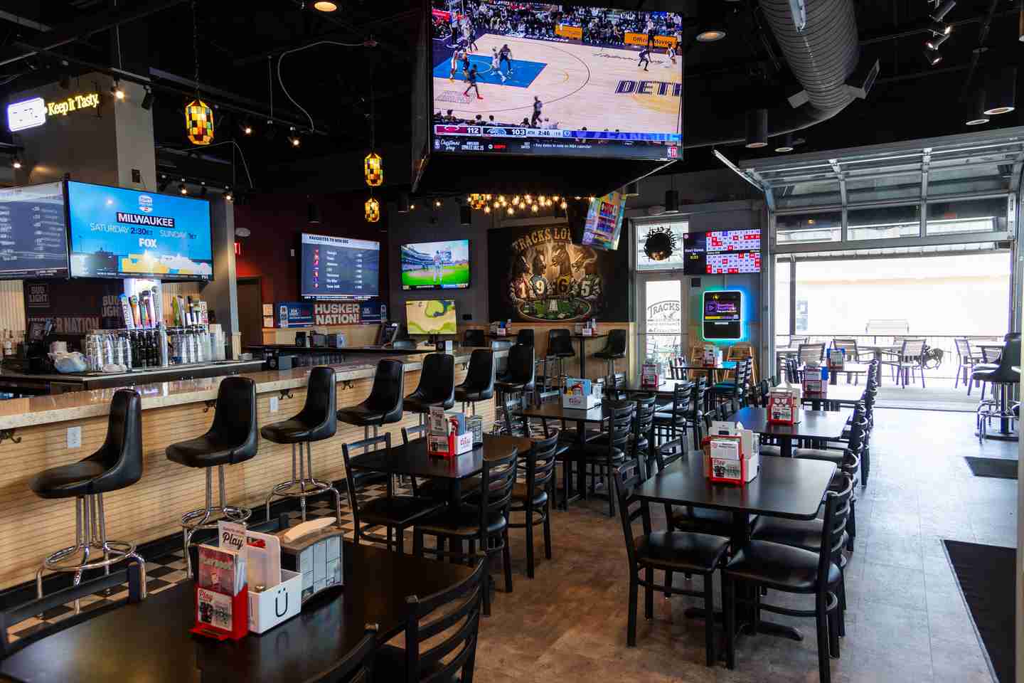 Bar photo 1