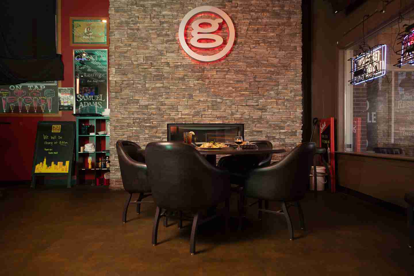 Bar photo 2