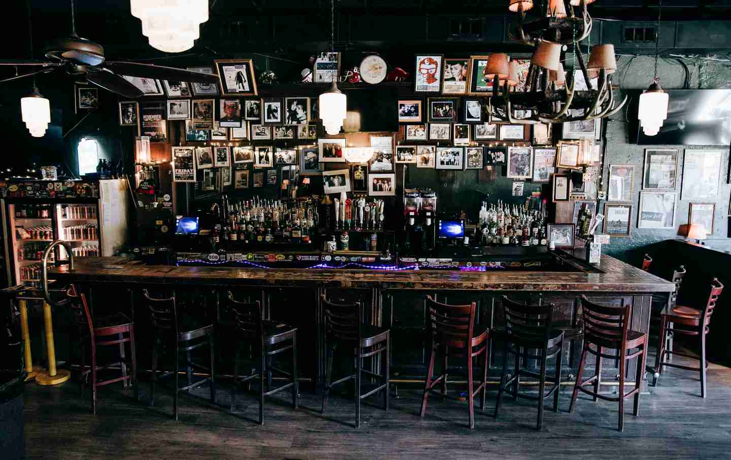 Bar photo 1