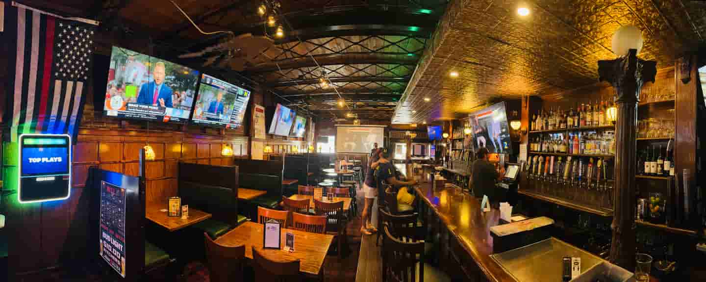 Bar photo 1