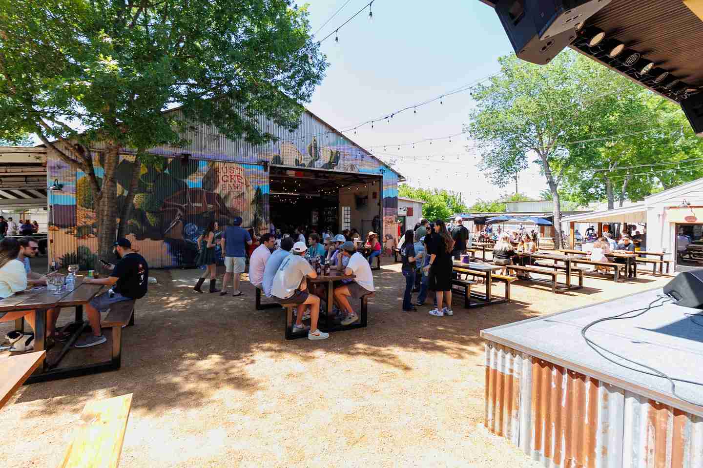 Bar photo 2