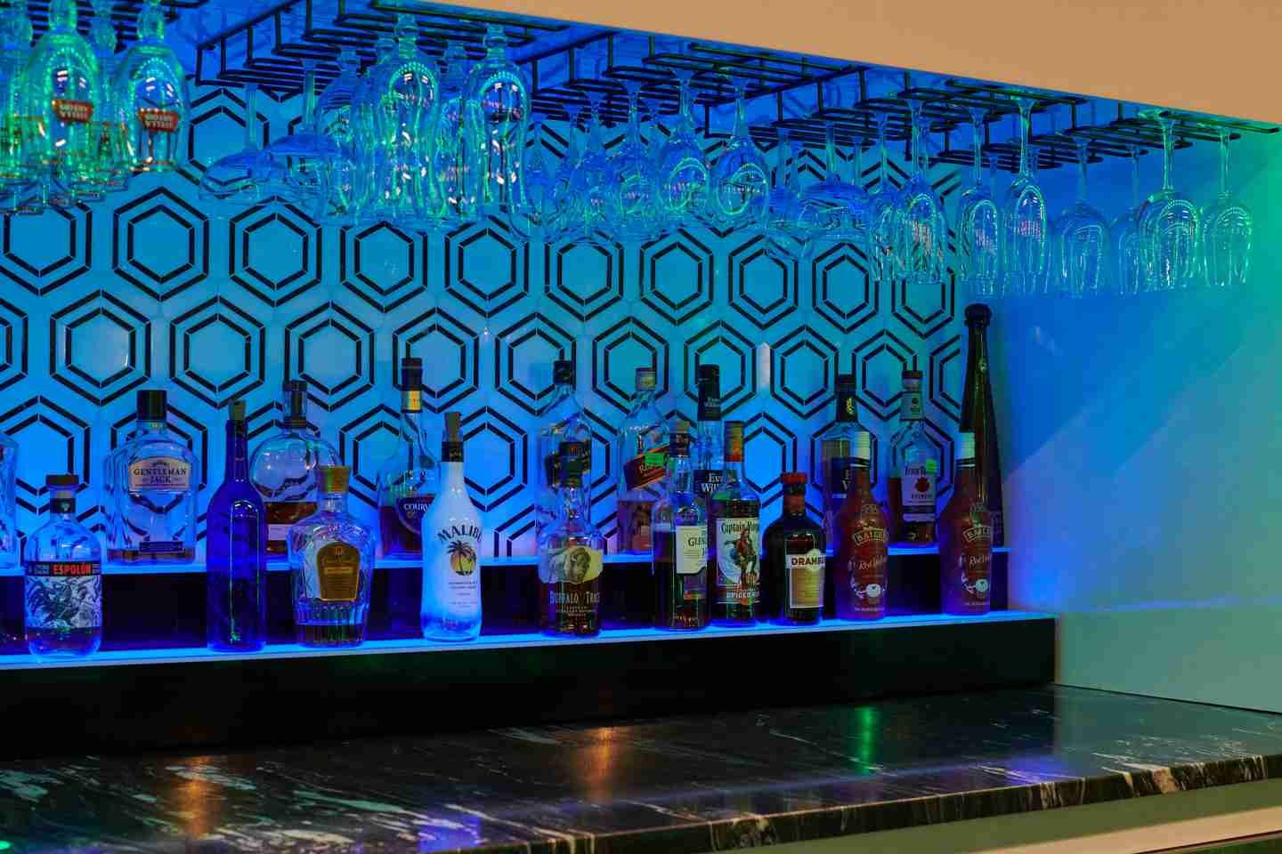 Bar photo 3