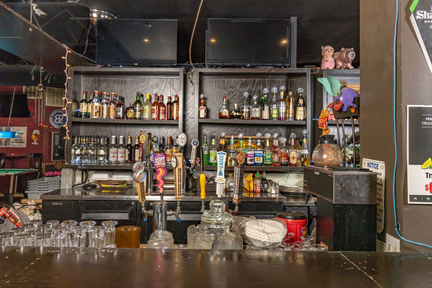 Bar photo 1