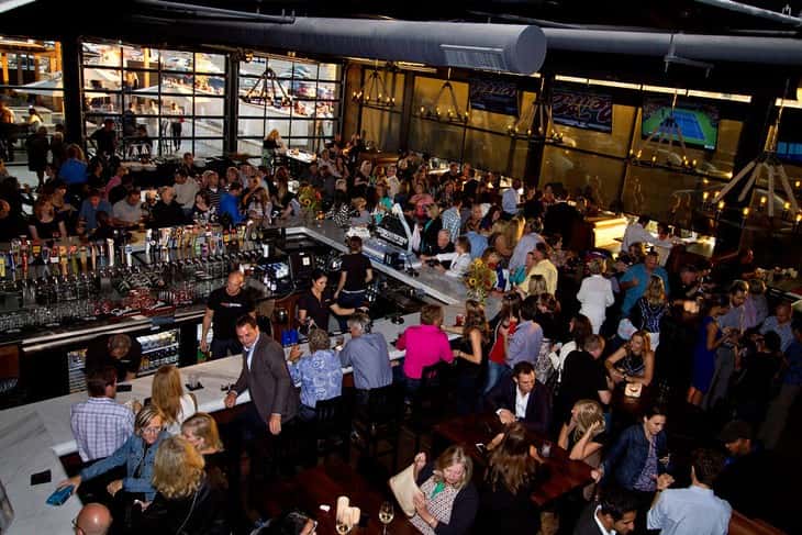 Bar photo 2