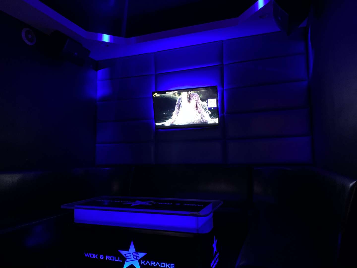 Bar photo 3