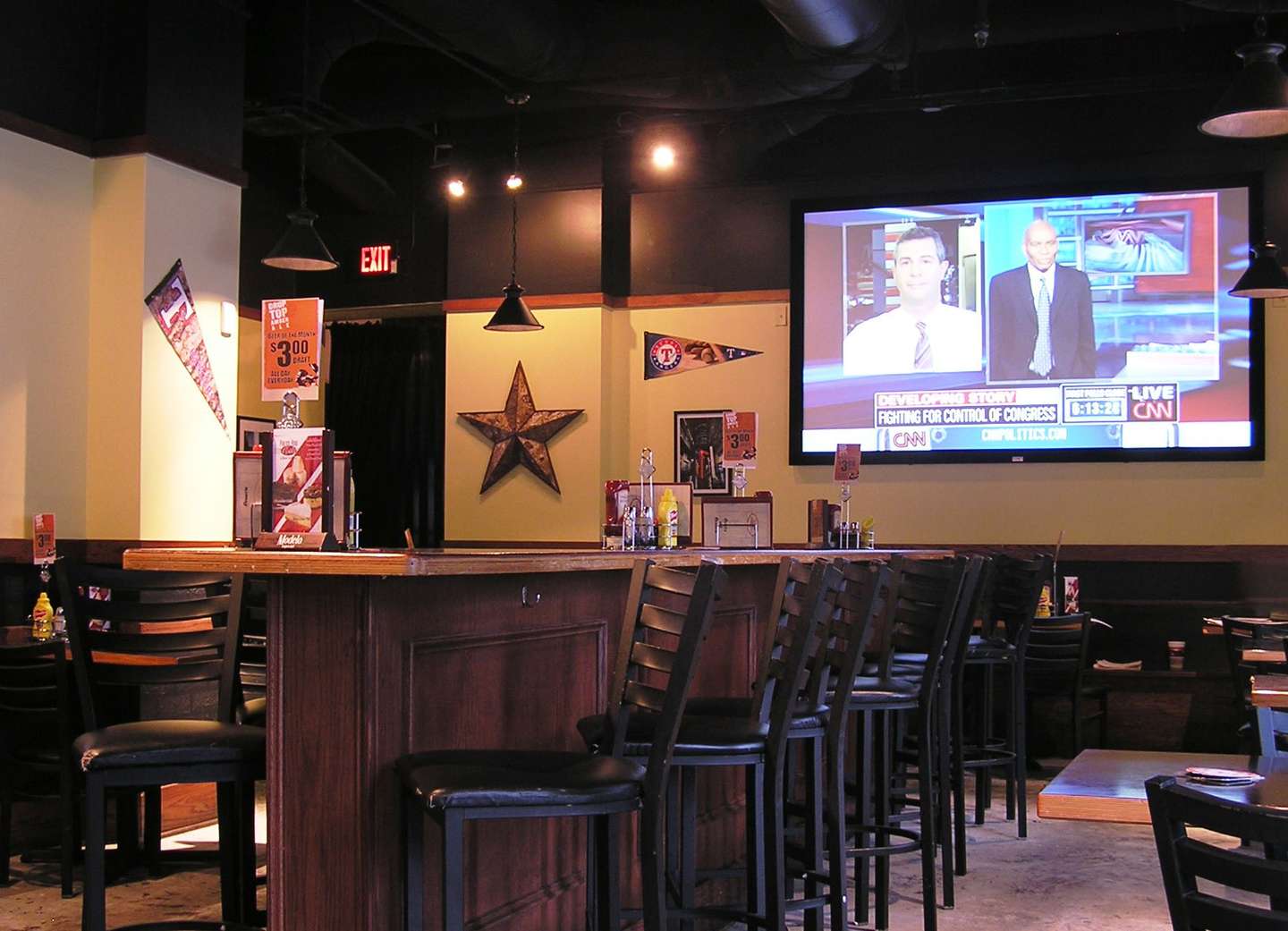 Bar photo 1